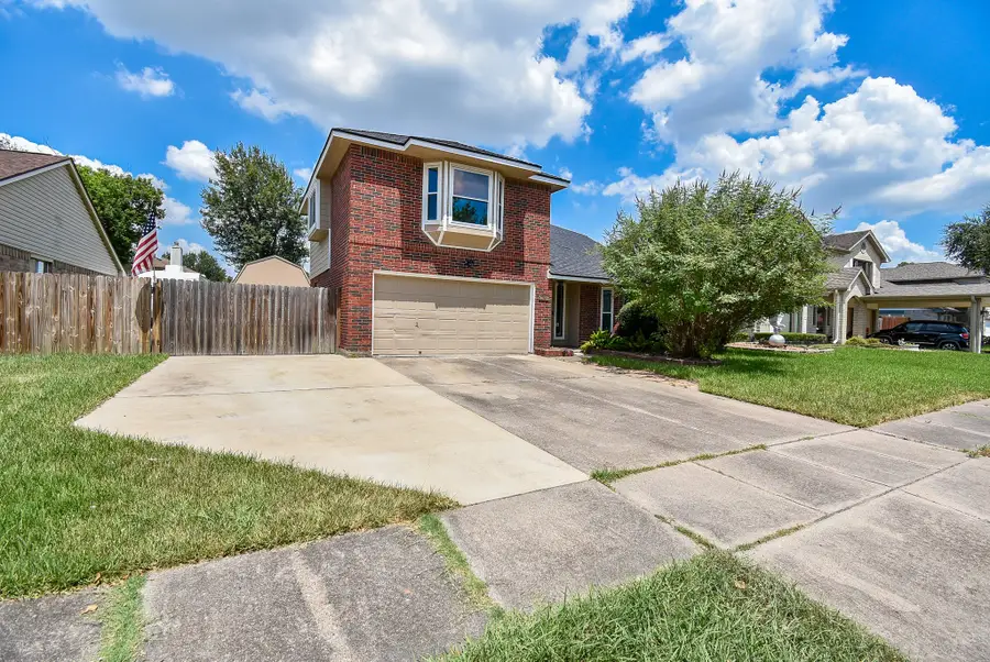 1201 Wildwood Drive, Deer Park, TX 77536 - #2