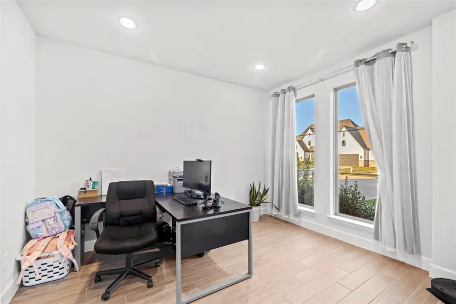 4823 Parkgate Avenue, Fulshear, TX 77441 - Image #3