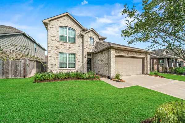 4509 Whitehaven Pine Way, Rosharon, TX 77583
