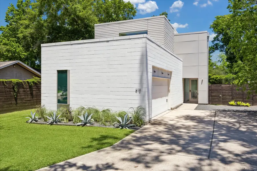 918 W 43rd Street, Houston, TX 77018 - #3
