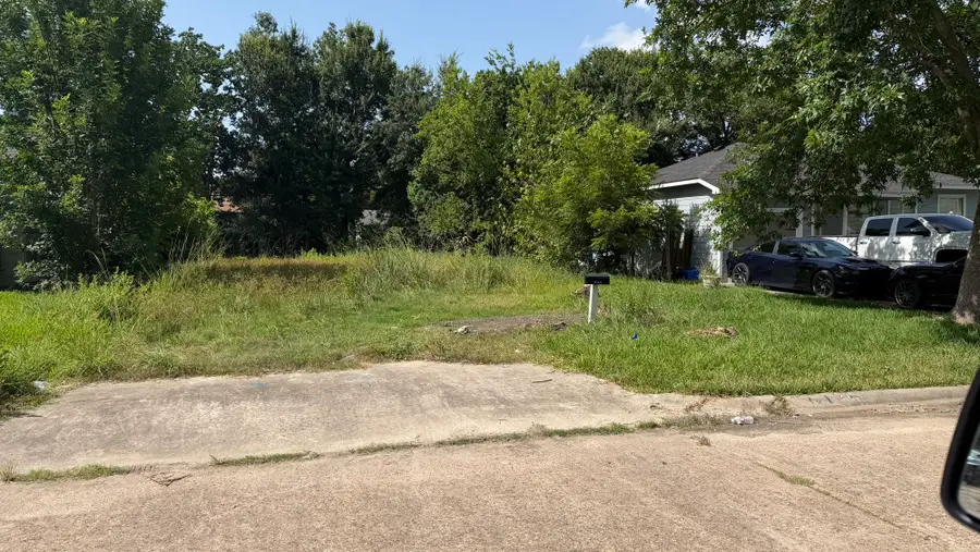 601 Maple Avenue, Pasadena, TX 77506 - #3