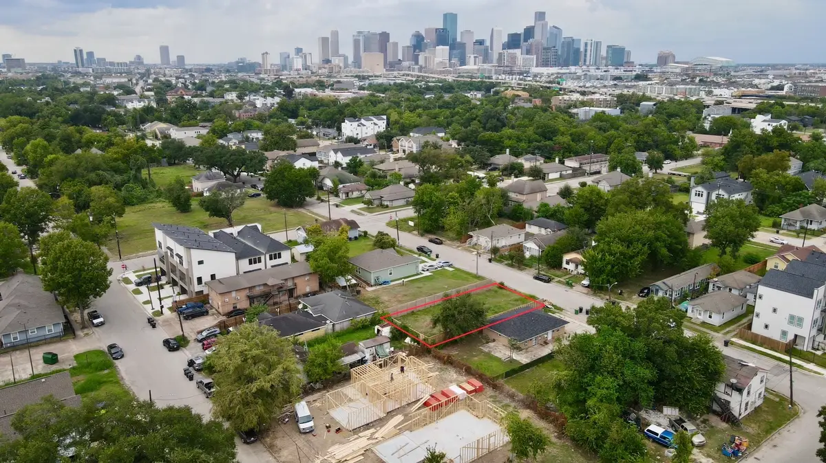 3418 Dennis Street, Houston, TX 77004 - #1