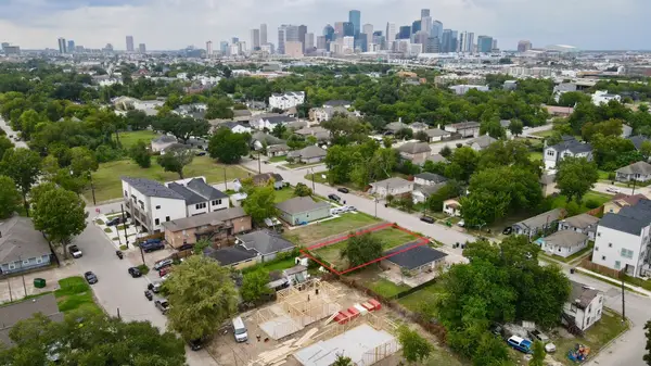 3418 Dennis Street, Houston, TX 77004