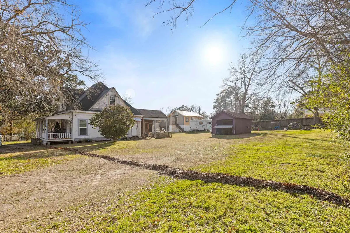304 W Wheat Street, Woodville, TX 75979 - #1