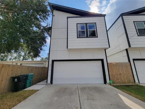 5019 Creekmont Drive, Houston, TX 77091