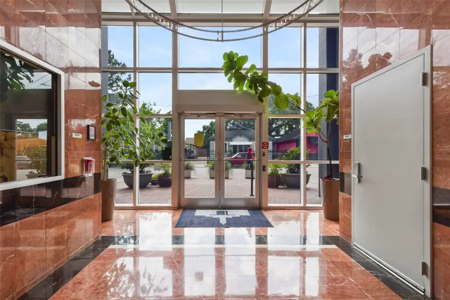 3311 Yupon Street #611, Houston, TX 77006 - Image #2