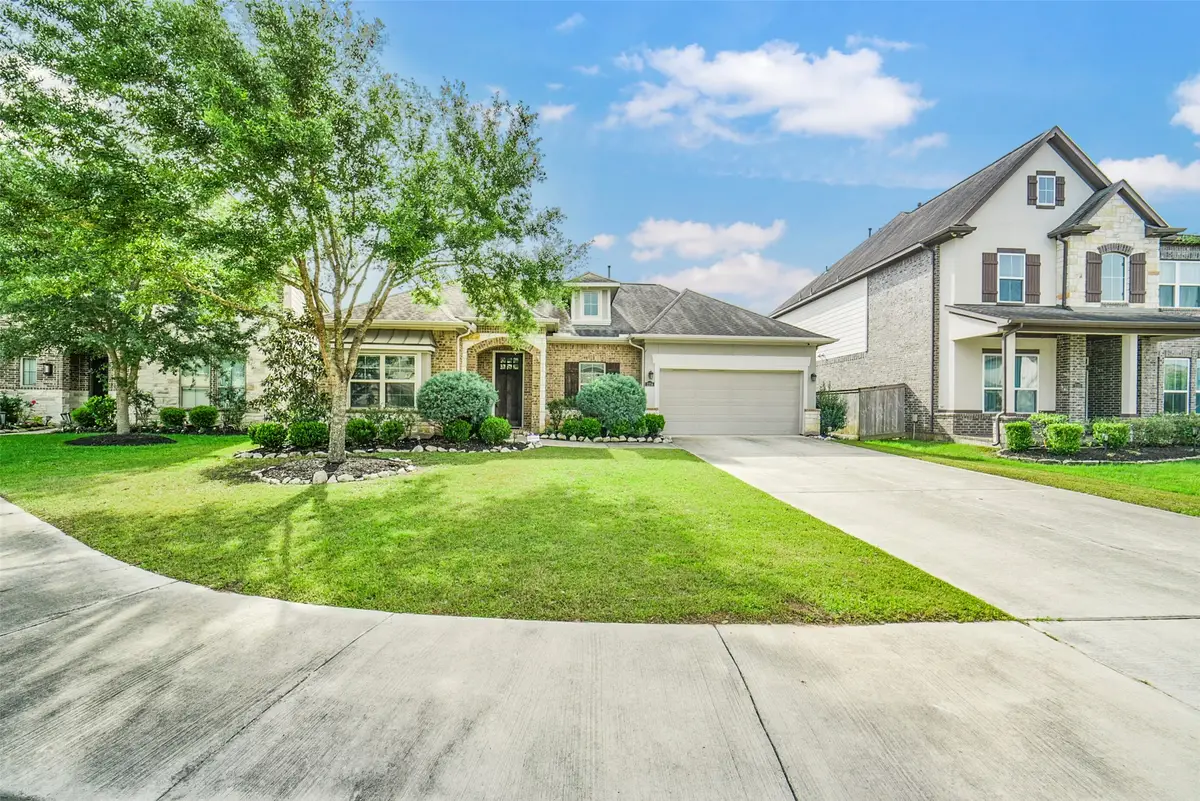 2214 Captain Davis Drive, Richmond, TX 77469 - #1