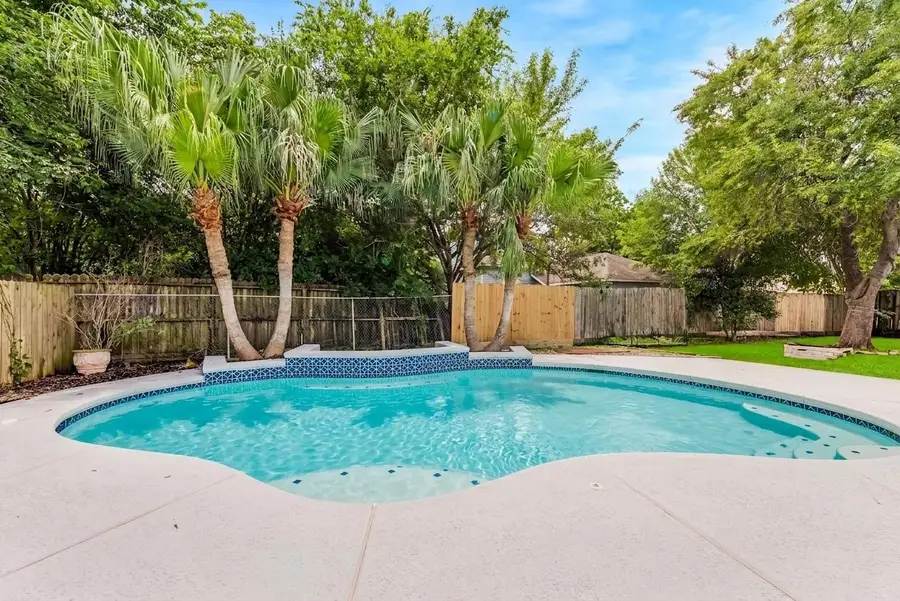 519 Fairfield Street, Shoreacres, TX 77571 - #3