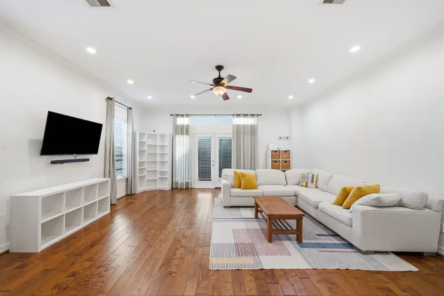 907 Lawrence Street, Houston, TX 77008 - #3