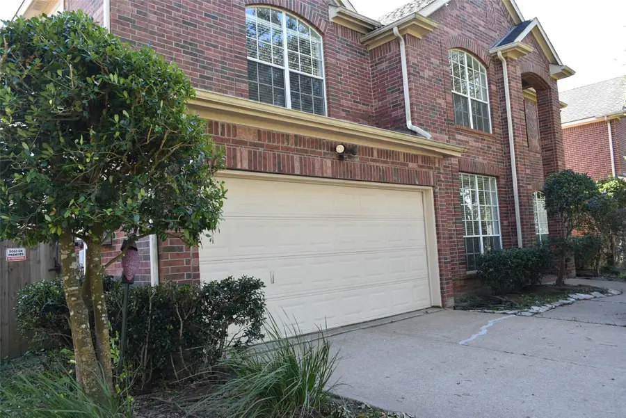 6122 Terrell Hills Drive, Richmond, TX 77469 - Image #2