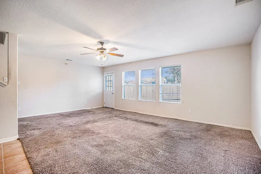 15911 Sheldon Ridge Way, Houston, TX 77044 - Image #3