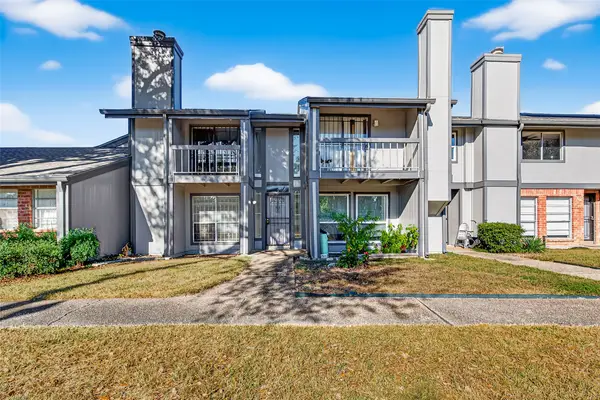 5813 Village Forest Court, Houston, TX 77092