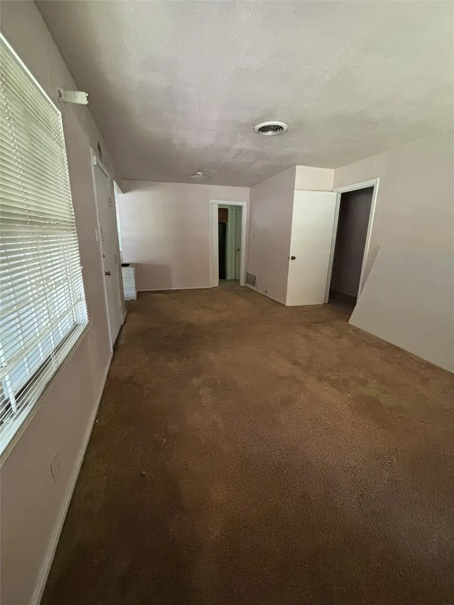 6159 Lyndhurst Drive, Houston, TX 77033 - #3