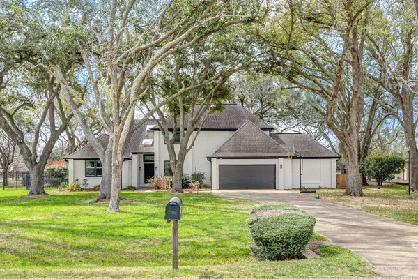 4611 Diamond Springs Drive, Missouri City, TX 77459