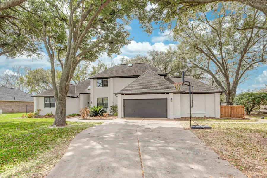 4611 Diamond Springs Drive, Missouri City, TX 77459 - #2