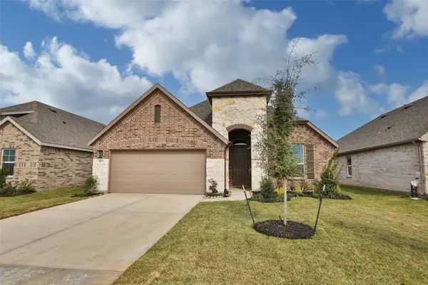 803 Evergreen Forest Lane, Rosharon, TX 77583