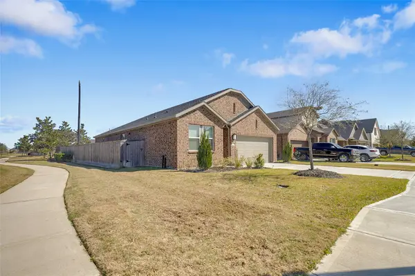 2300 Vanessa Cay Lane, La Porte, TX 77571