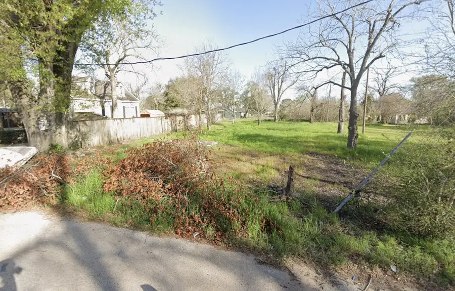 328 Austin Street, Sealy, TX 77474 - #3