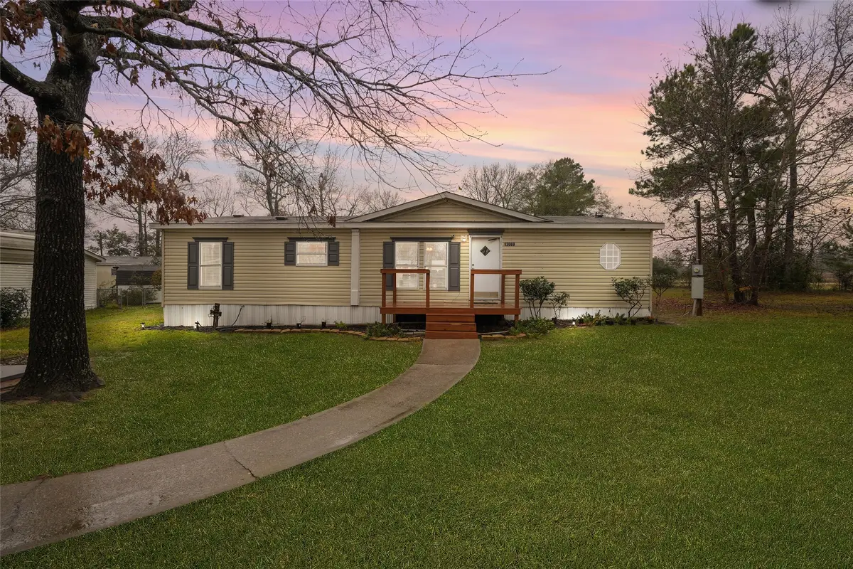 13069 Aspen Way Court, Willis, TX 77318 - Image #1