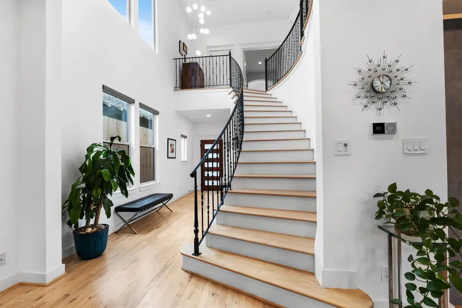 925 Waverly Street #B, Houston, TX 77008 - #2