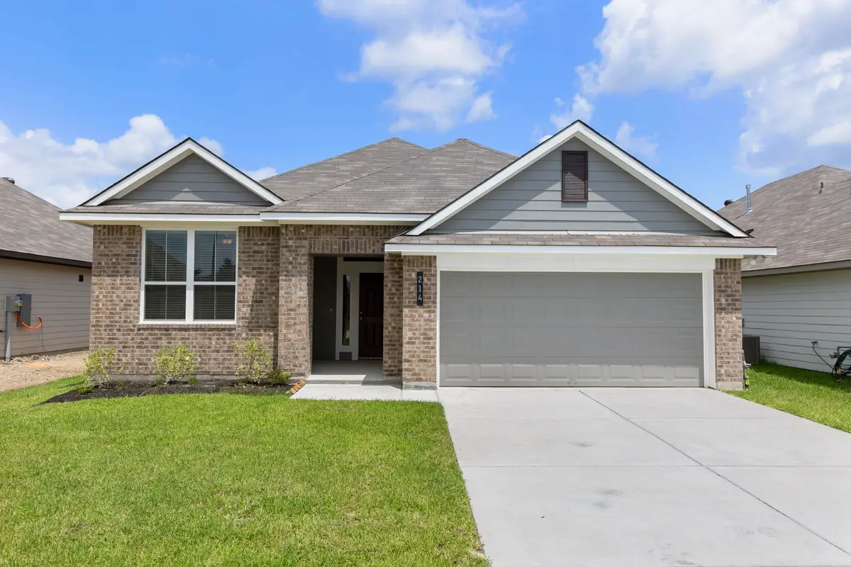 214 New Dawn Trail, Huntsville, TX 77320 - Image #1