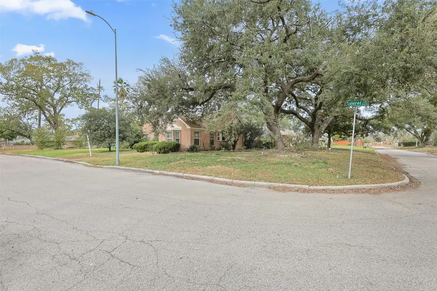 4425 Laurel Drive, Houston, TX 77021 - Image #3