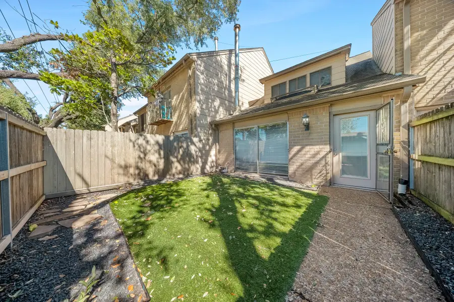 5814 Langfield Road #5814, Houston, TX 77092 - Image #3