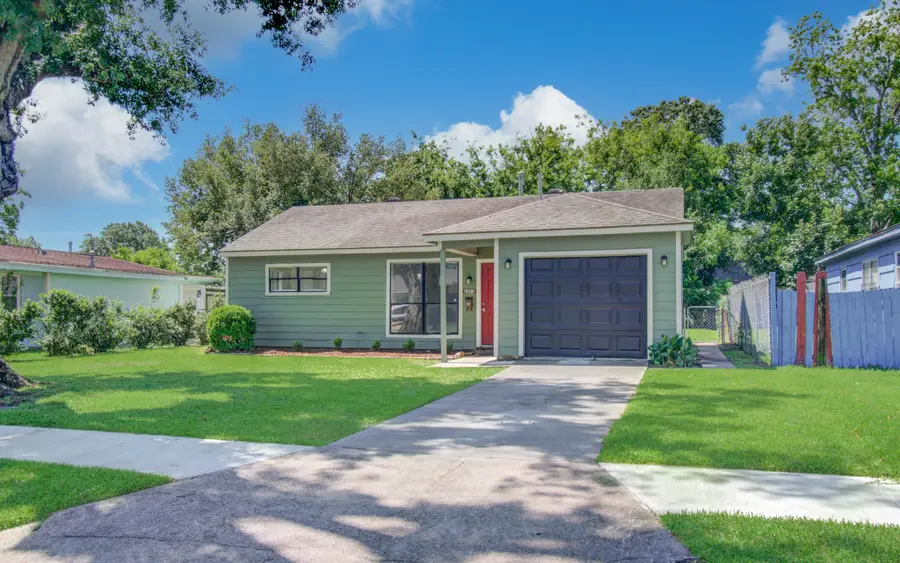 2802 Windsor Lane, Pasadena, TX 77506 - #2
