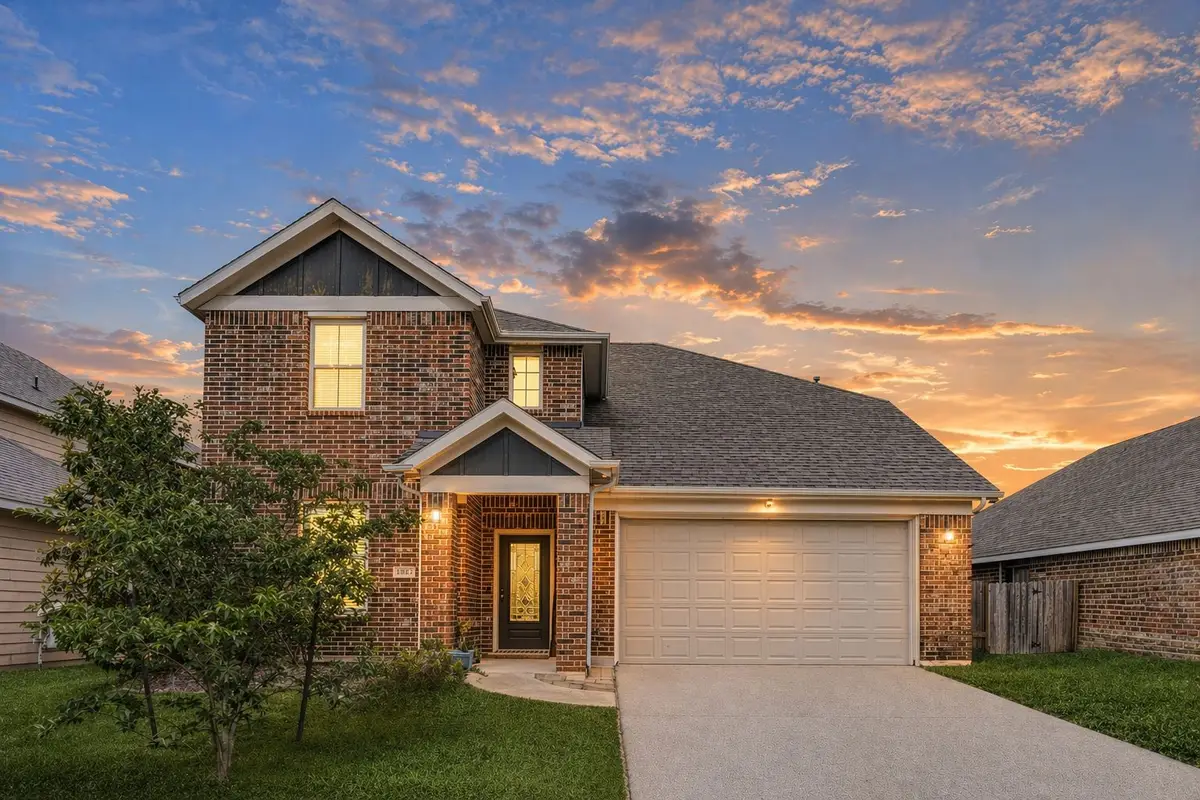 6614 Hunters Way Lane, Baytown, TX 77521 - #1