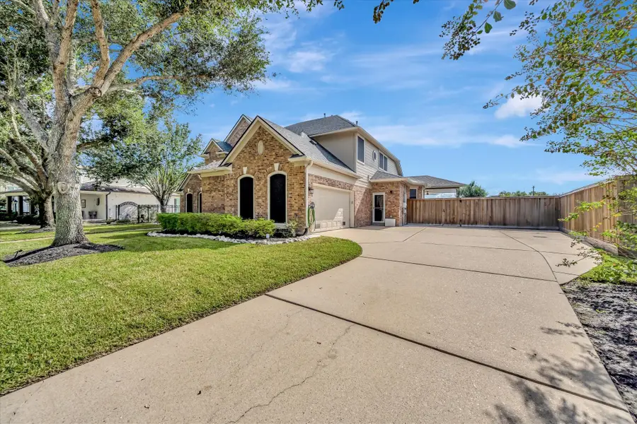 2847 Everett Drive, Friendswood, TX 77546 - #2