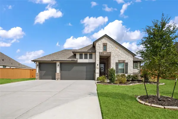 150 Valley Ranch Trail, Dayton, TX 77535