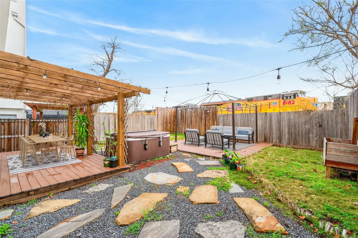 4608 Nett Street #C, Houston, TX 77007 - #1