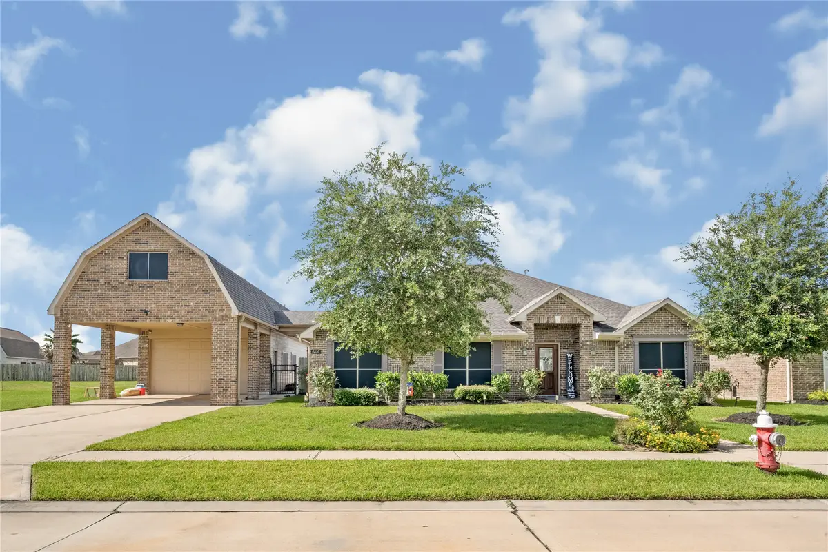 6810 Arlington Drive, Manvel, TX 77578 - #1