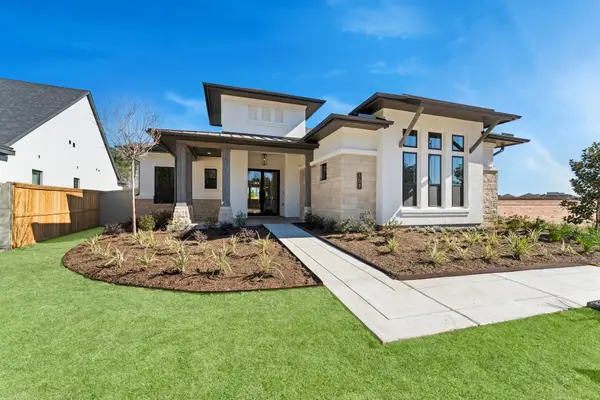 407 Arctic Warbler Court, Magnolia, TX 77354