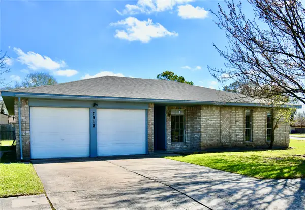7918 Bunker Wood Lane, Houston, TX 77086