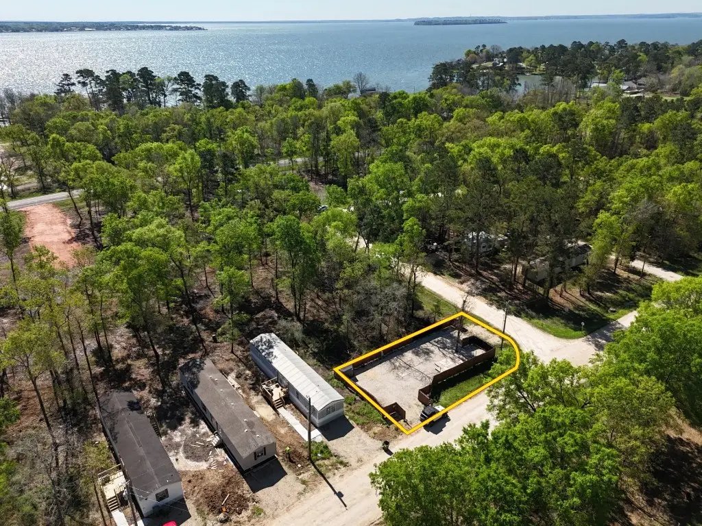 111 Brackenridge, Livingston, TX 77351 - #1