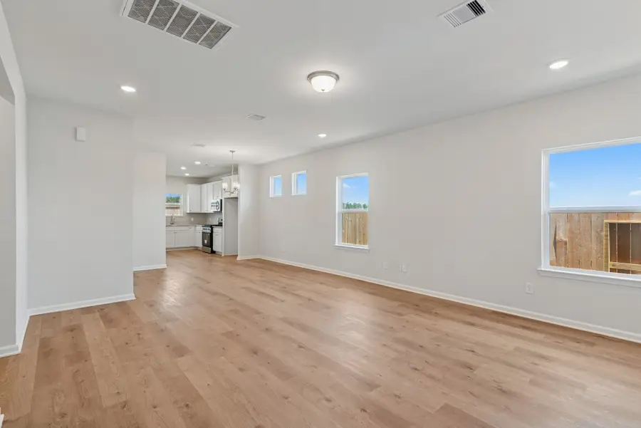 9793 Enclave Ridge Road, Willis, TX 77318 - Image #3