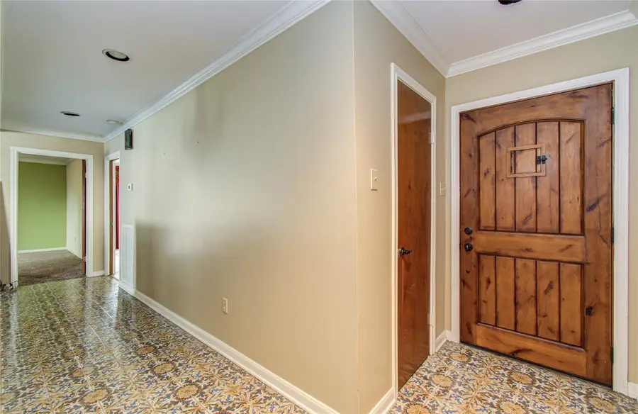 10915 Kitty Brook Drive, Houston, TX 77071 - Image #2