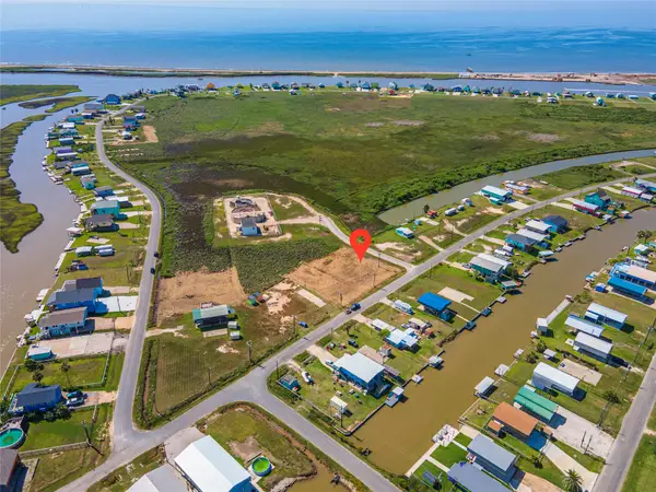 00 Dolphin Way Way, Sargent, TX 77414