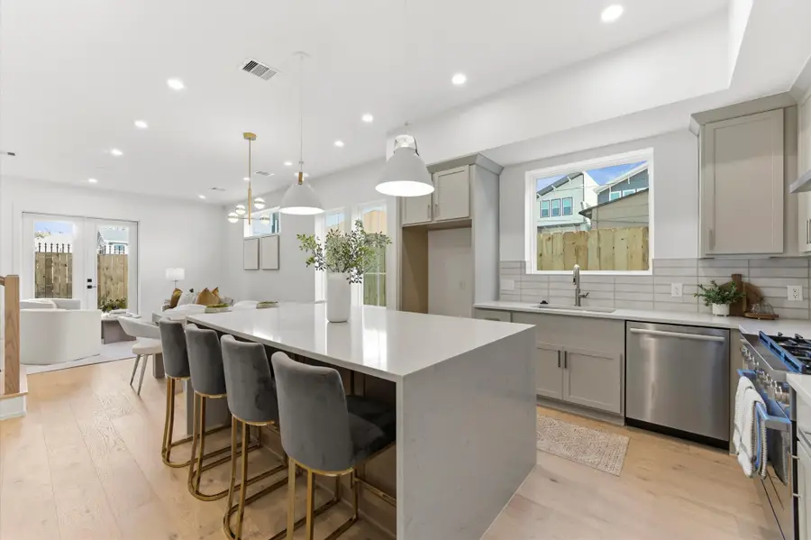 1308 Edwards #B, Houston, TX 77007 - #3