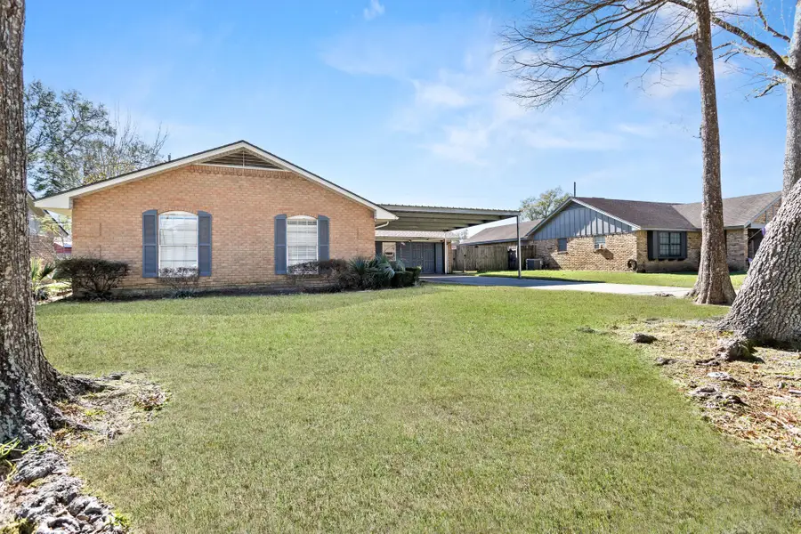5755 Sul Ross Ln, Beaumont, TX 77706 - Image #3