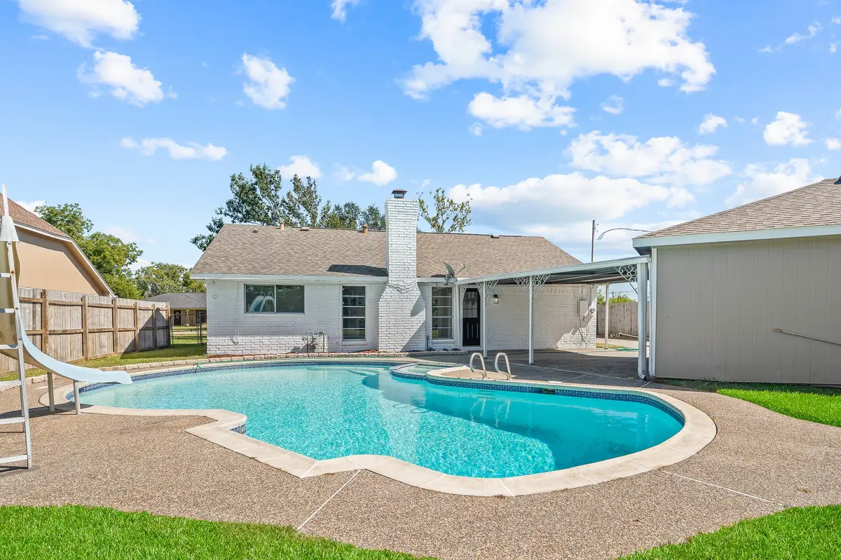 1819 Gaucho Cir, La Porte, TX 77571 - Image #1