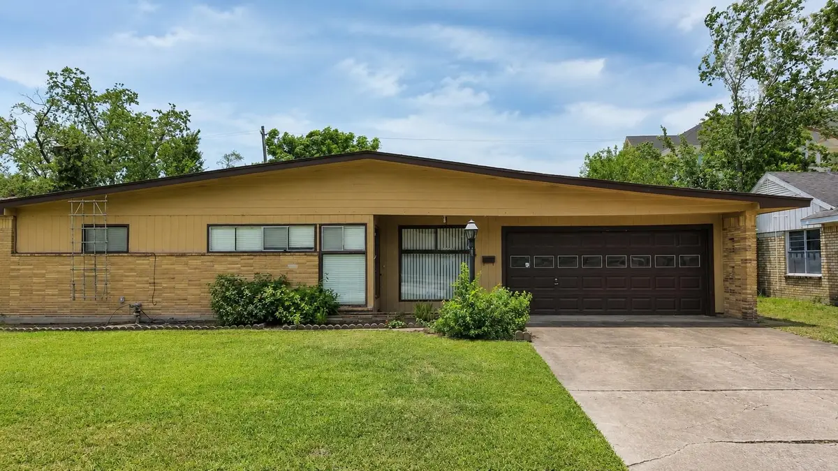 2119 Counter Point Drive, Houston, TX 77055 - #1