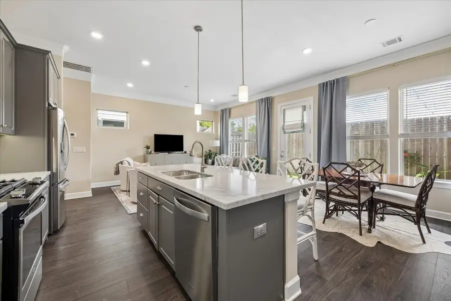 815 Shallow Hollow Drive, Houston, TX 77018 - #3