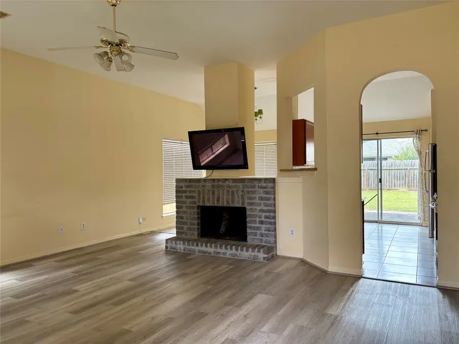 6431 Diamond Rock Drive, Katy, TX 77449 - #2