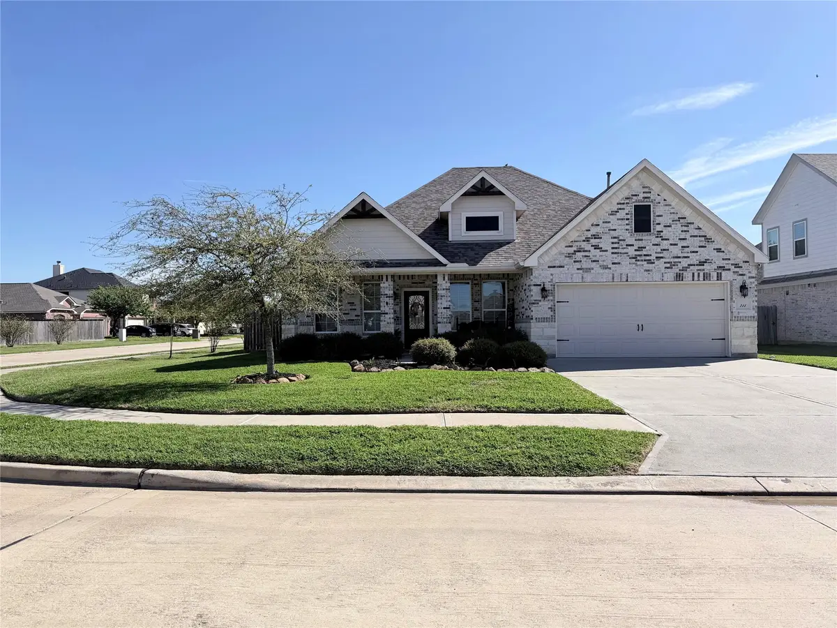 211 Brazos Drive, Baytown, TX 77523 - #1