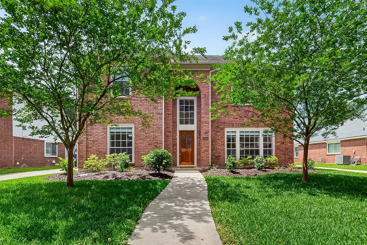 1915 Sandy Schoals, League City, TX 77573 - #1