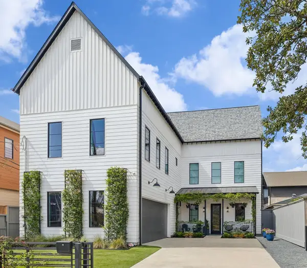 2705 Julian Street, Houston, TX 77009