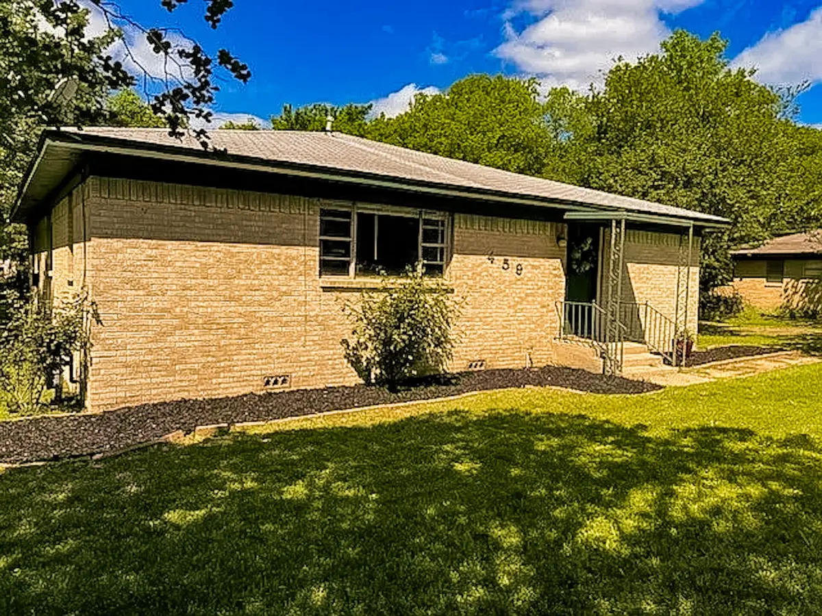 459 Davis Street, Fairfield, TX 75840 - #1