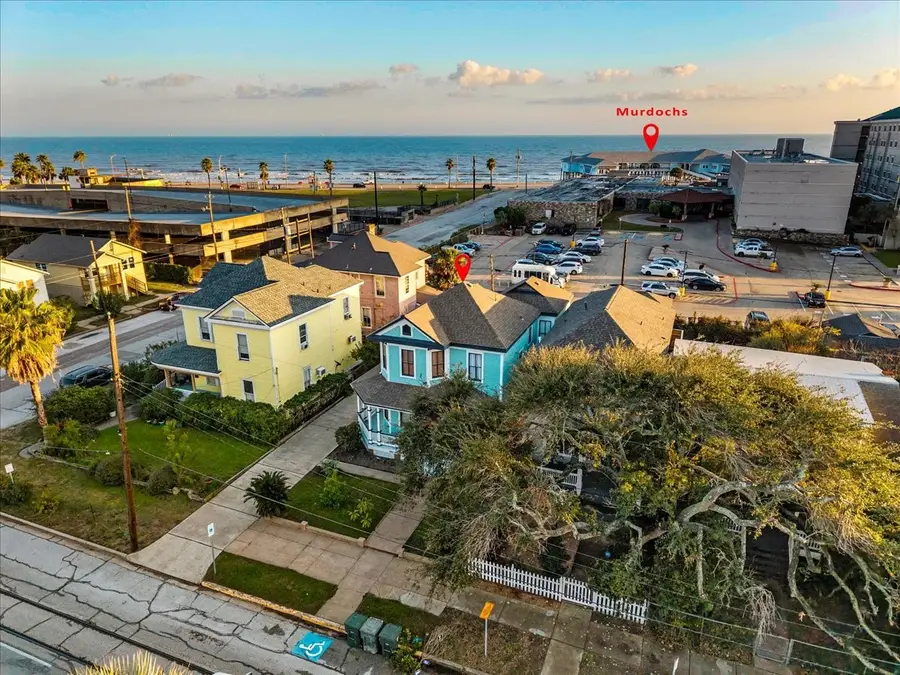 2207 Bernardo De Galvez, Galveston, TX 77550 - Image #2